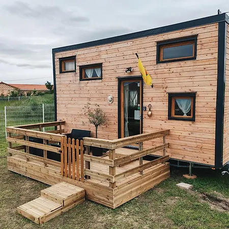 Semesterbostad La Tiny Des Bougnats