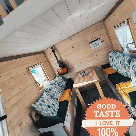 La Tiny Des Bougnats Semesterbostad