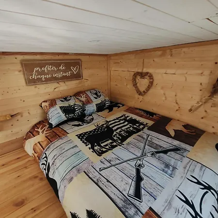 La Tiny Des Bougnats Semesterbostad *